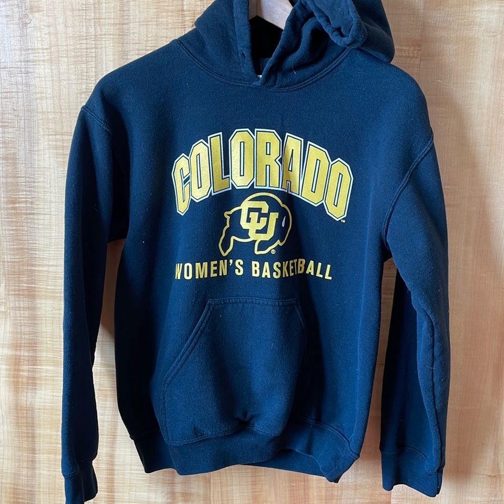 Basketball 🏀 CU hoodie (University of Colorado)